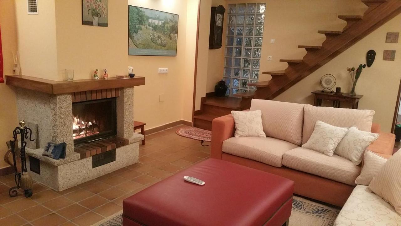 A Casa Do Buxo Villa Nogueira De Ramuin Exteriör bild
